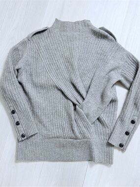 rag & bone Light Gray Ribbed Twist Mock Neck wool Sweater